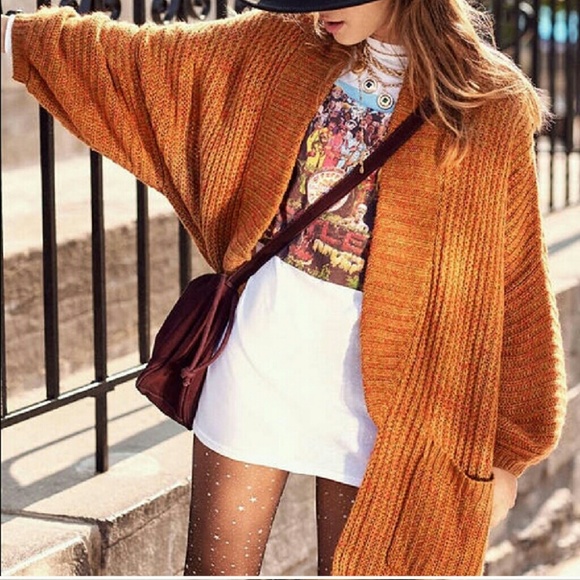 Urban Outfitters Sweaters - BDG jesse oversized cardigan